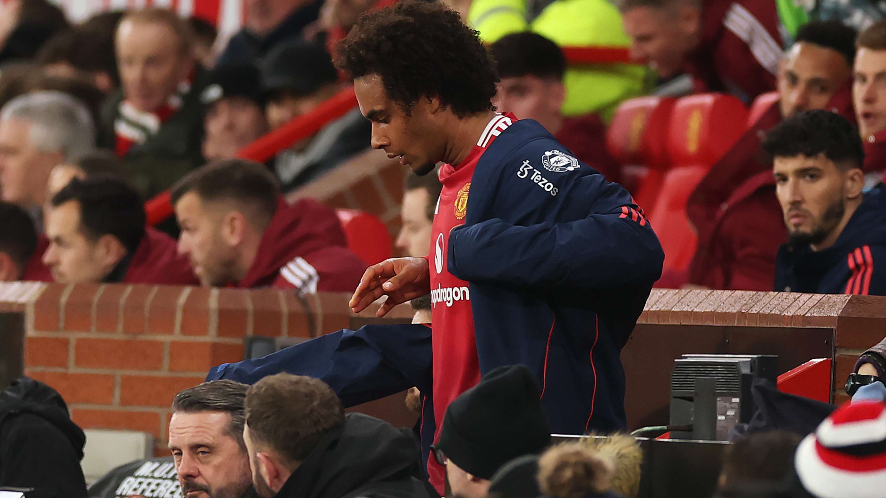 下继续苦苦 下继续苦苦