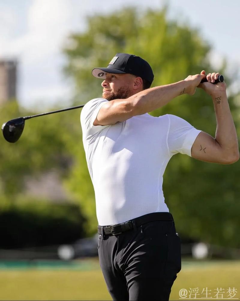 库里今日重返赛场!他回来了! 库里今日重返赛场!他回来了!